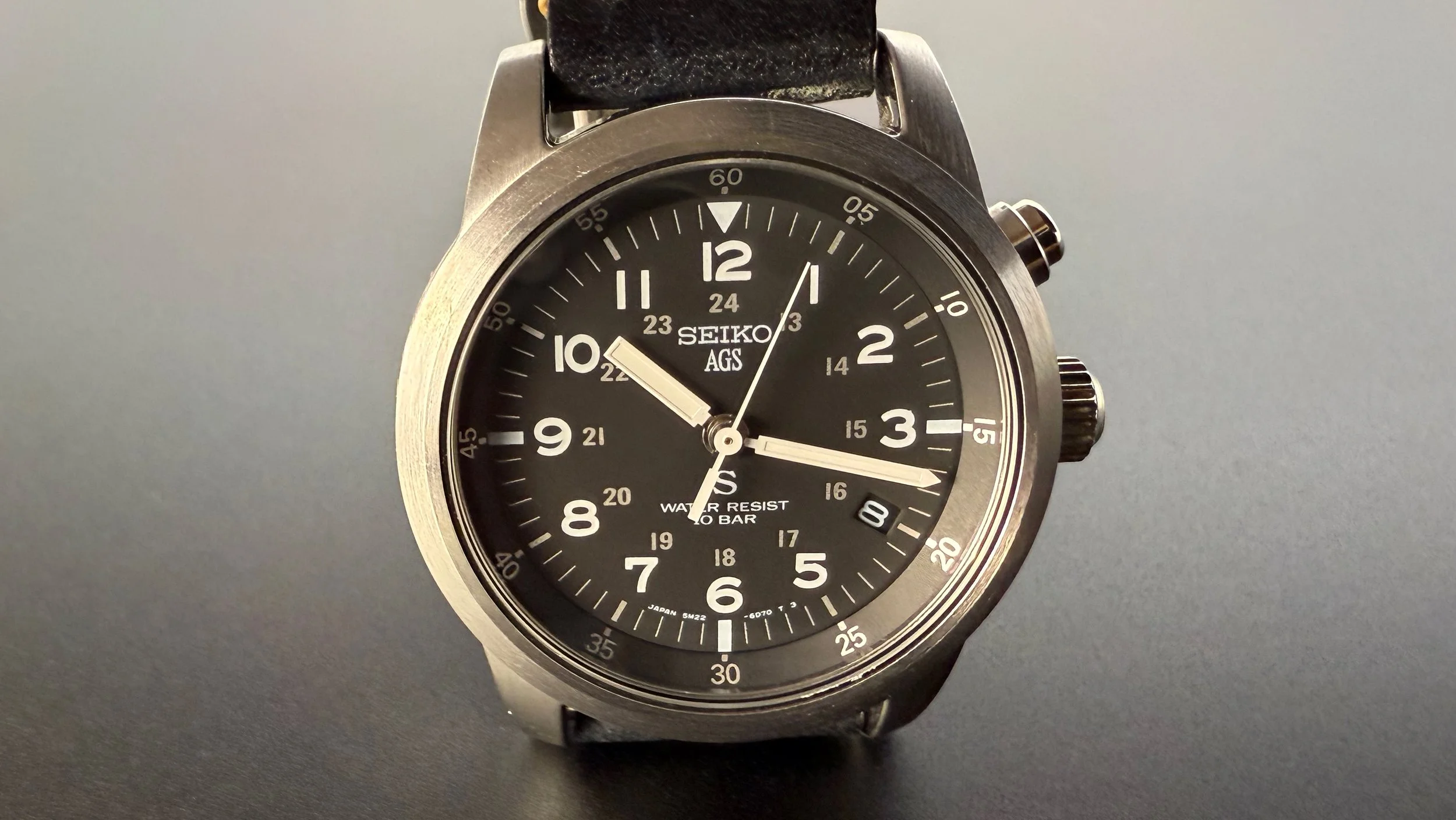 SEIKO KINETIC 5M22-6C20 ミリタリー 稼働不安定 メンズ Seiko 5M22 SEIKO KINETIC 5M22-6C20 ミリタリー 稼働不安定 メンズ Seiko 5M22